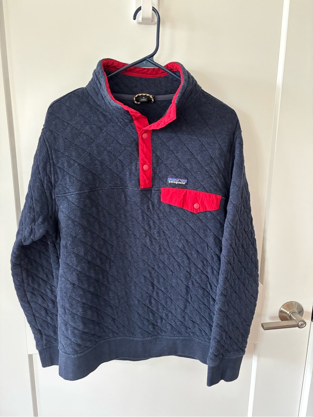 Patagonia organic cotton quilt snap t pullover sweater - medium.